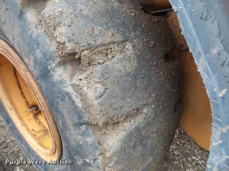 image for item DA3831 2005 Case 621D wheel loader