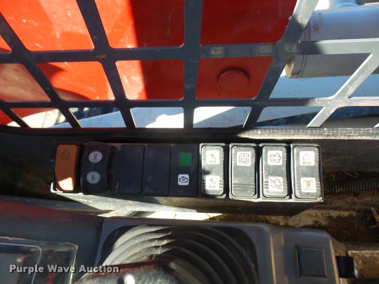 image for item DA3863 2013 Takeuchi TL10 skid steer