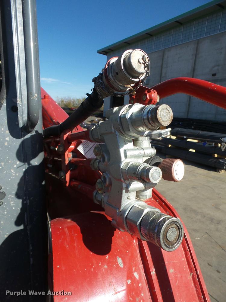 image for item DA3863 2013 Takeuchi TL10 skid steer