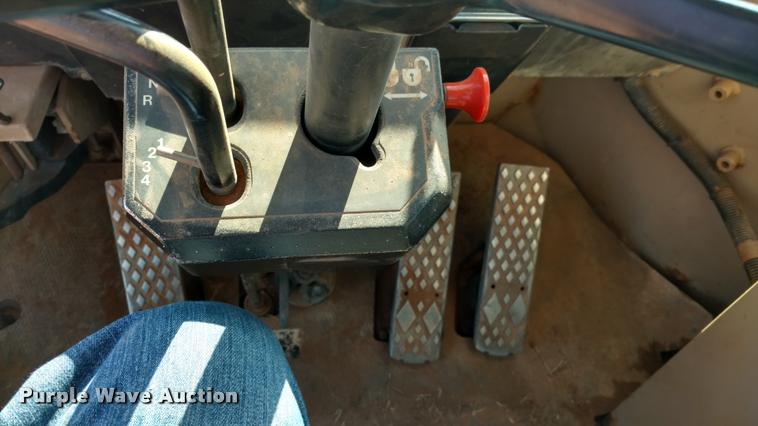 image for item DA4363 1988 John Deere 644E wheel loader