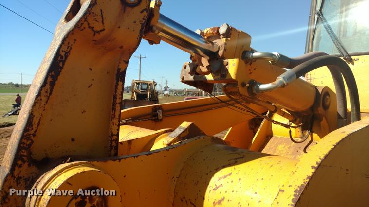 image for item DA4363 1988 John Deere 644E wheel loader