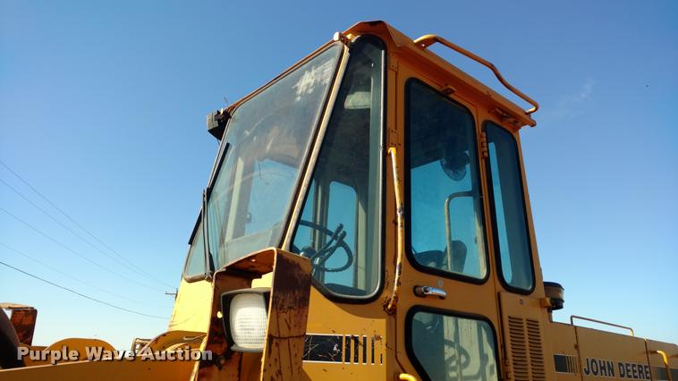 image for item DA4363 1988 John Deere 644E wheel loader