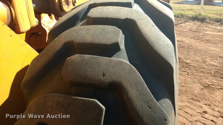 image for item DA4363 1988 John Deere 644E wheel loader