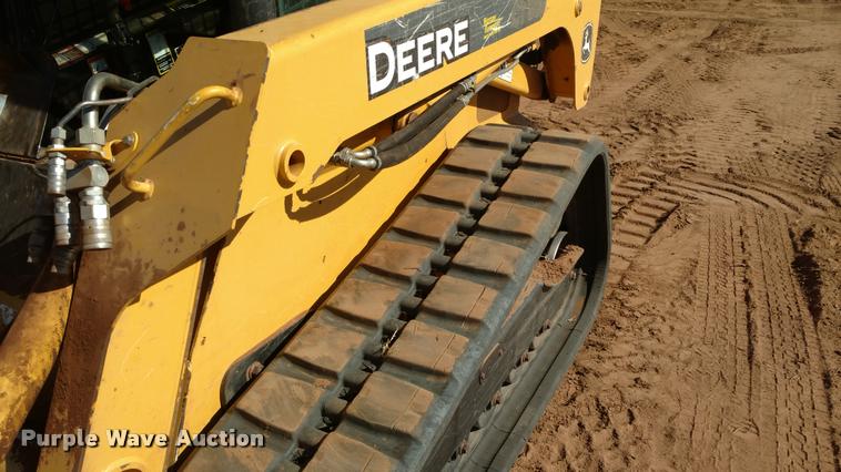 image for item DA4364 2008 John Deere CT332 skid steer