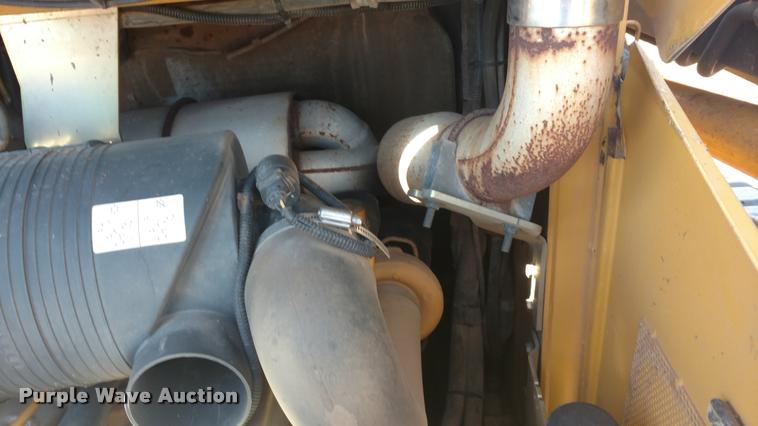 image for item DA4364 2008 John Deere CT332 skid steer