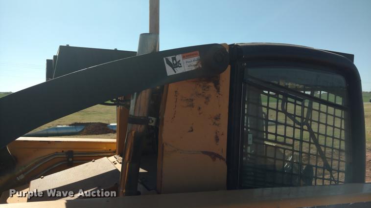 image for item DA4364 2008 John Deere CT332 skid steer