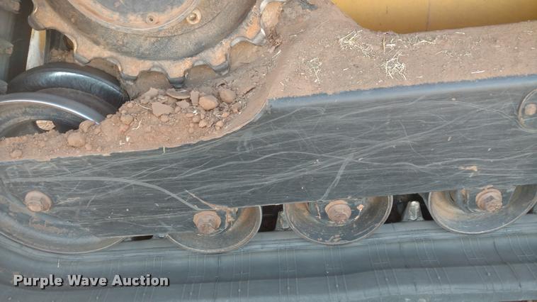 image for item DA4364 2008 John Deere CT332 skid steer