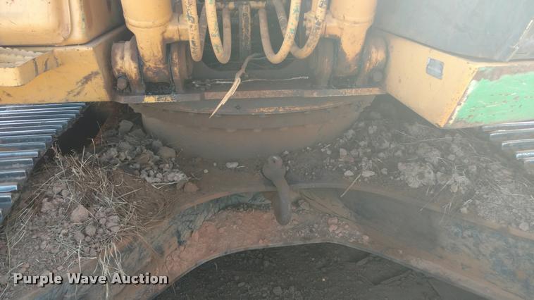 image for item DA4367 2003 John Deere 200C LC excavator