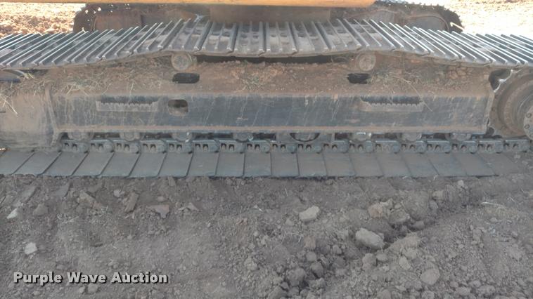 image for item DA4367 2003 John Deere 200C LC excavator