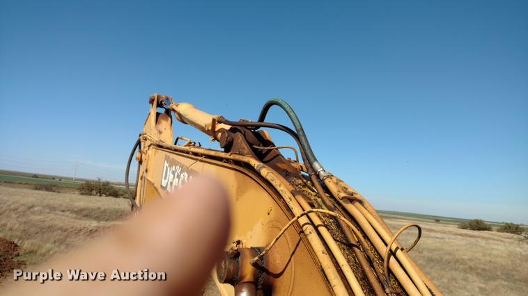 image for item DA4367 2003 John Deere 200C LC excavator