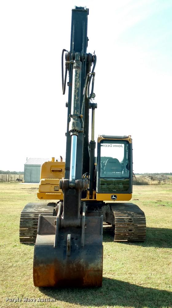 image for item DA4394 2008 John Deere 200D LC excavator