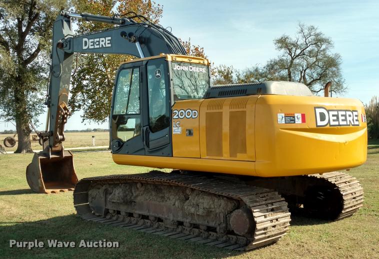 image for item DA4394 2008 John Deere 200D LC excavator