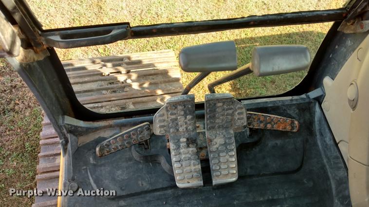 image for item DA4394 2008 John Deere 200D LC excavator