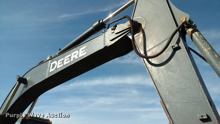 image for item DA4394 2008 John Deere 200D LC excavator