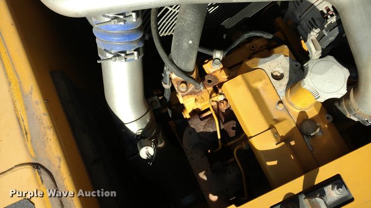 image for item DA4394 2008 John Deere 200D LC excavator