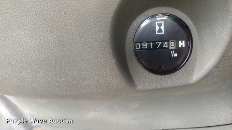 image for item DA4395 1997 John Deere 200LC excavator