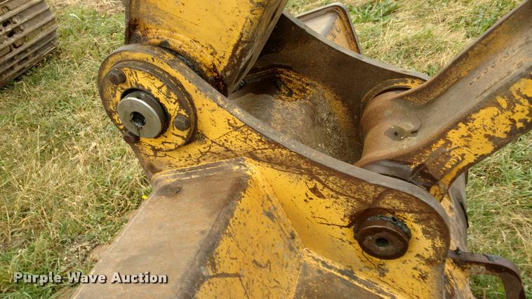 image for item DA4395 1997 John Deere 200LC excavator