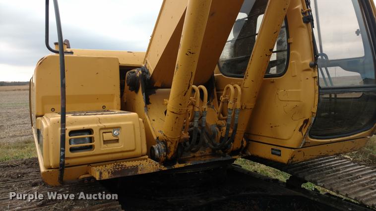 image for item DA4395 1997 John Deere 200LC excavator