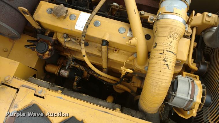 image for item DA4395 1997 John Deere 200LC excavator