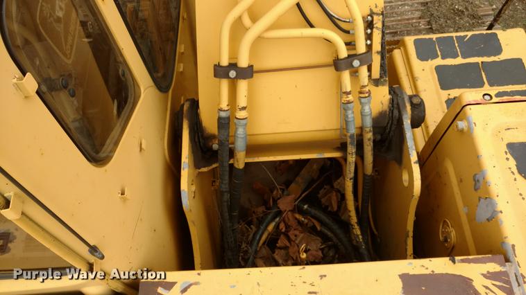 image for item DA4395 1997 John Deere 200LC excavator