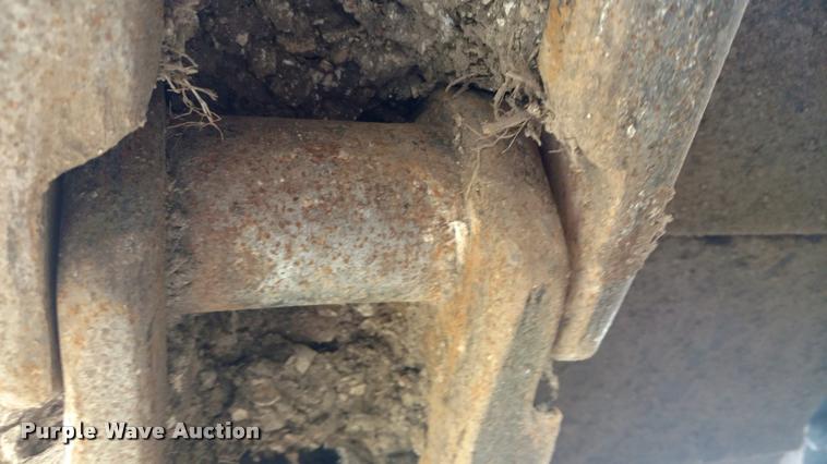 image for item DA4395 1997 John Deere 200LC excavator