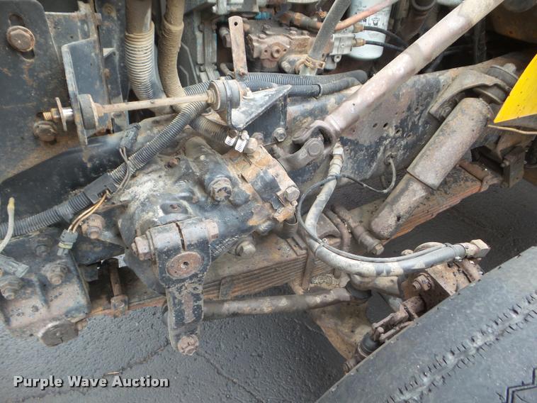 image for item DA5034 2001 International 4900 dump truck