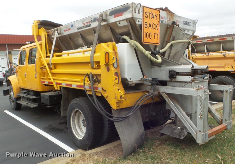 image for item DA5035 2000 International 4900 dump truck