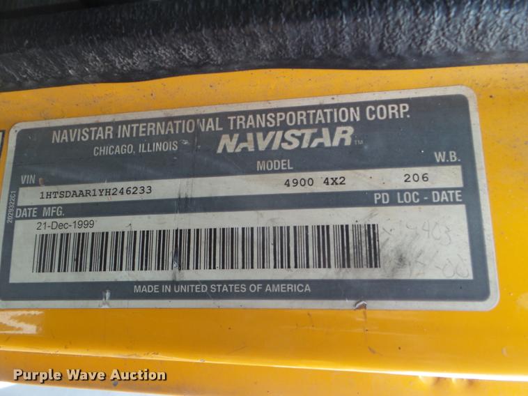 image for item DA5035 2000 International 4900 dump truck