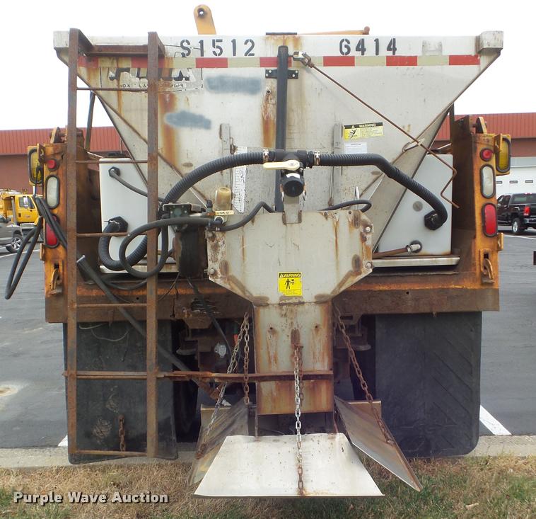 image for item DA5038 2001 International 4900 dump truck