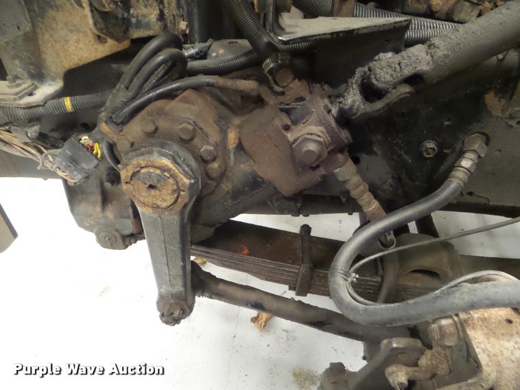 image for item DA5057 2002 International 4900 dump truck