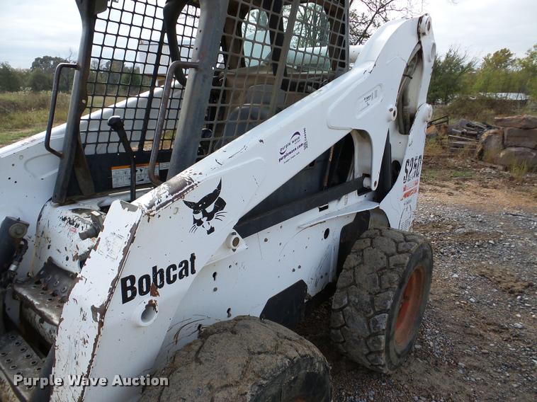 image for item DA8990 2005 Bobcat S250 skid steer