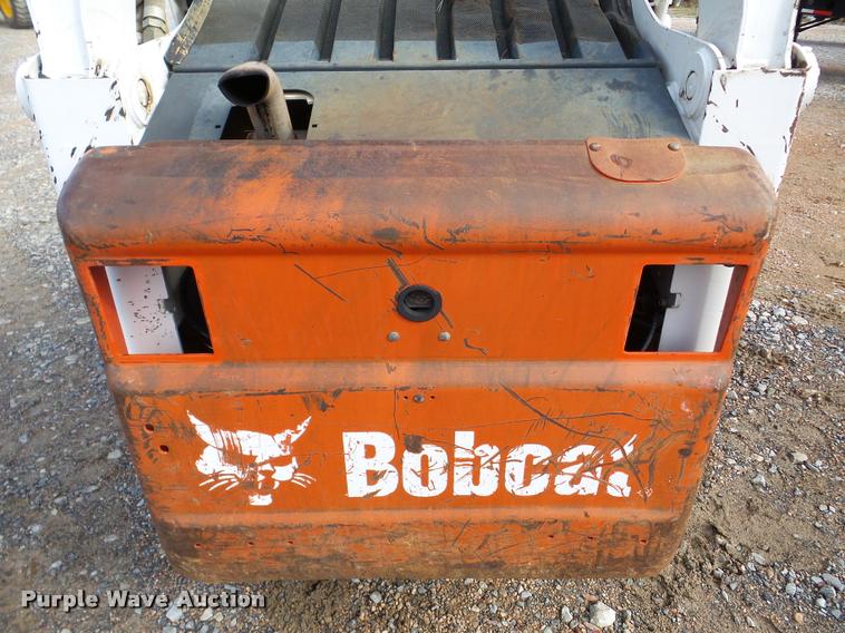 image for item DA8990 2005 Bobcat S250 skid steer