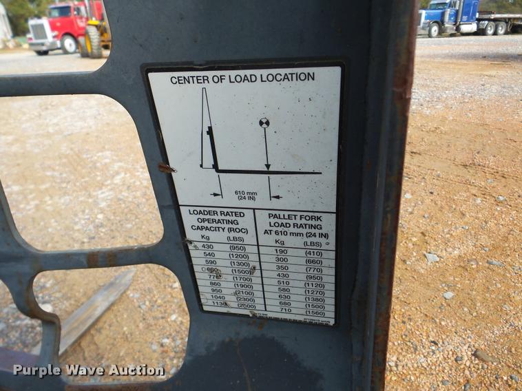 image for item DA8990 2005 Bobcat S250 skid steer