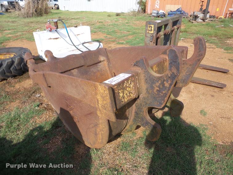 image for item DA8992 AB excavator bucket