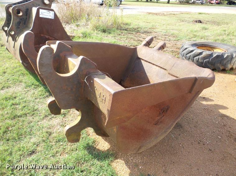 image for item DA8992 AB excavator bucket