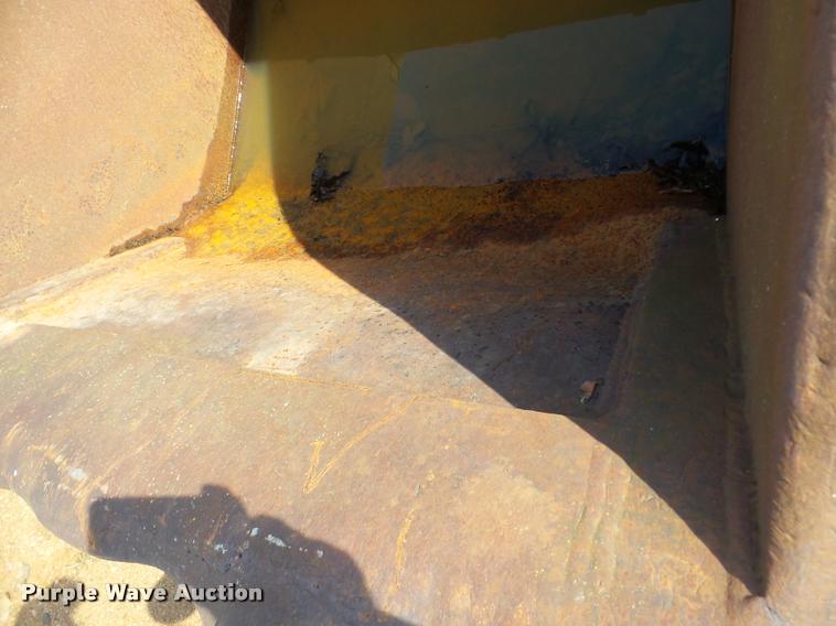 image for item DA8992 AB excavator bucket