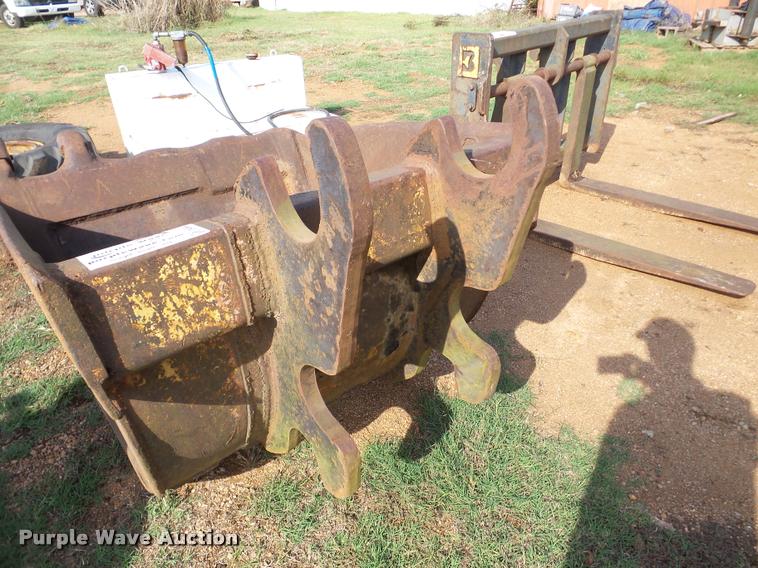image for item DA8992 AB excavator bucket