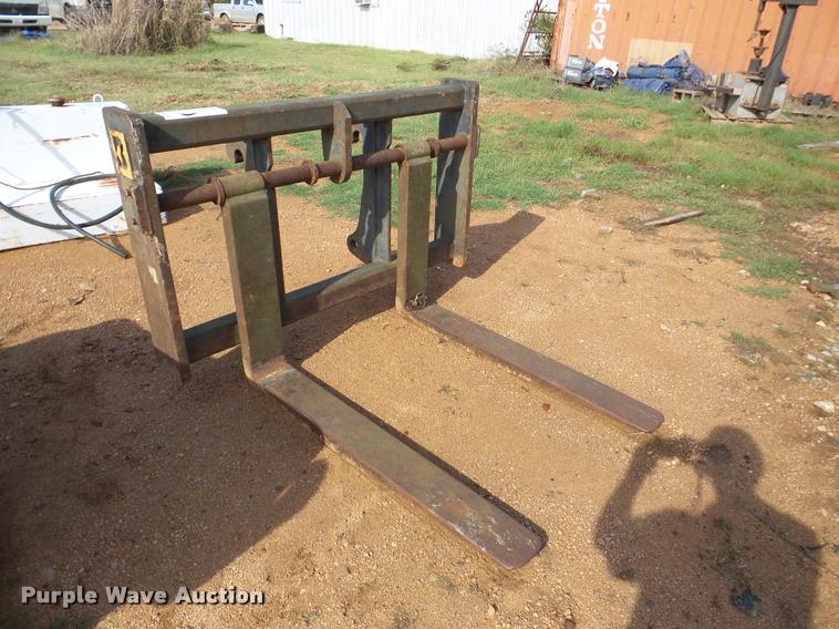 image for item DA8993 Pallet forks