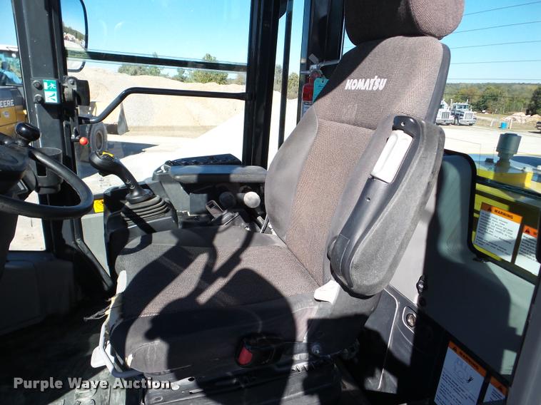 image for item DA8999 2014 Komatsu WA320-7 wheel loader