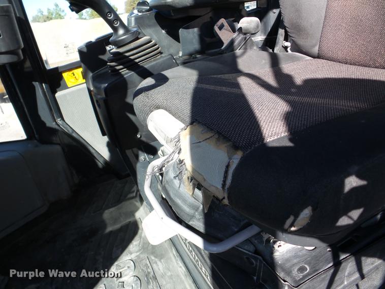 image for item DA8999 2014 Komatsu WA320-7 wheel loader