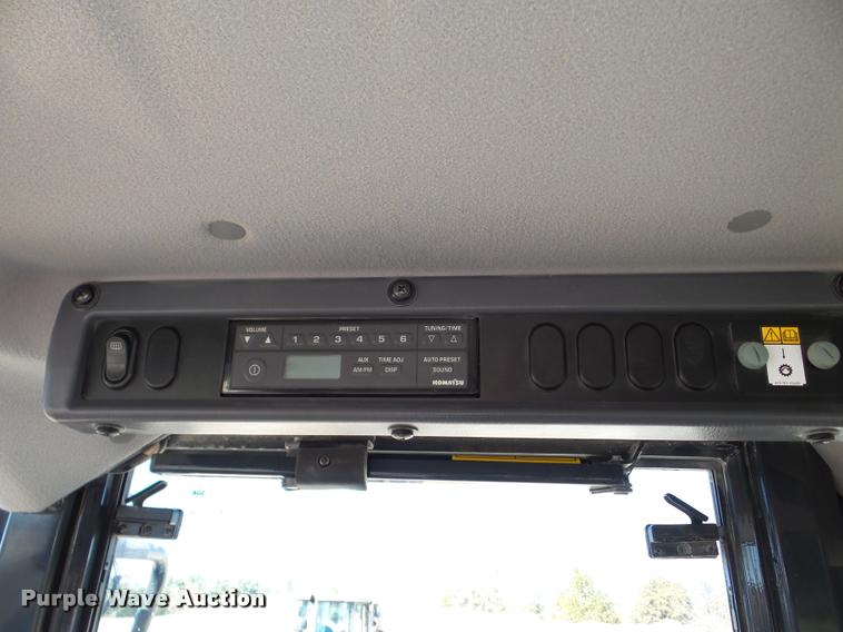 image for item DA8999 2014 Komatsu WA320-7 wheel loader