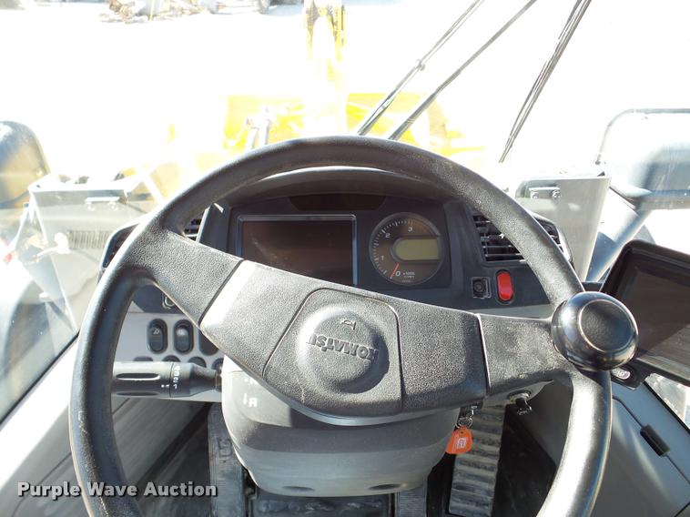 image for item DA8999 2014 Komatsu WA320-7 wheel loader