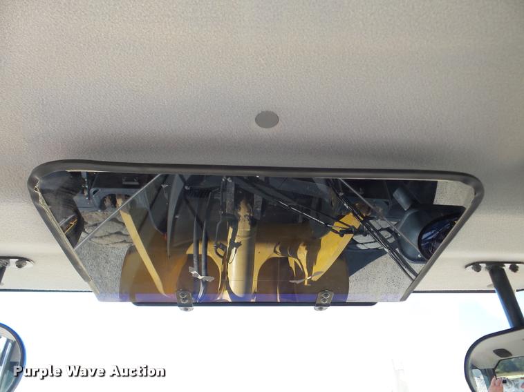 image for item DA8999 2014 Komatsu WA320-7 wheel loader