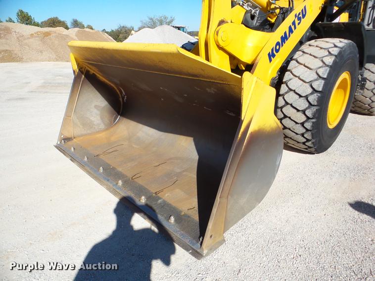 image for item DA8999 2014 Komatsu WA320-7 wheel loader