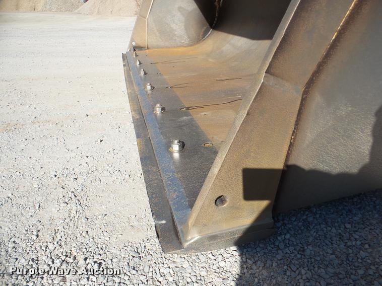 image for item DA8999 2014 Komatsu WA320-7 wheel loader