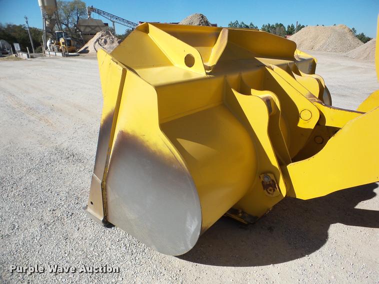 image for item DA8999 2014 Komatsu WA320-7 wheel loader