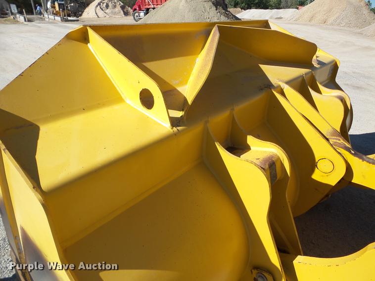 image for item DA8999 2014 Komatsu WA320-7 wheel loader