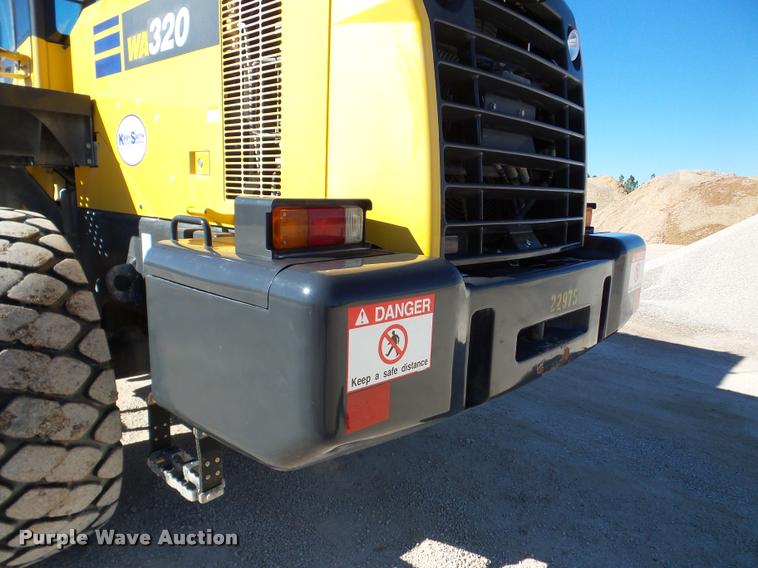 image for item DA8999 2014 Komatsu WA320-7 wheel loader