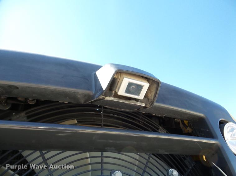 image for item DA8999 2014 Komatsu WA320-7 wheel loader