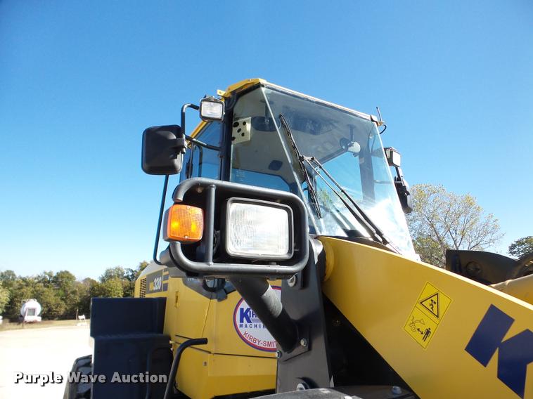 image for item DA8999 2014 Komatsu WA320-7 wheel loader